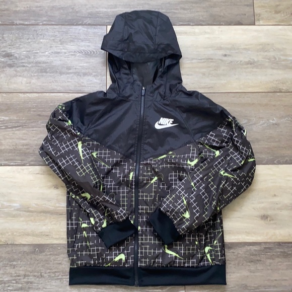 Nike Windbreaker - Picture 2 of 9
